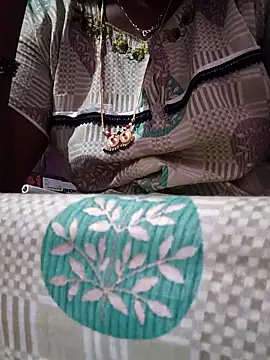 hyd couple7878 online show from 11-16-25, 06:41