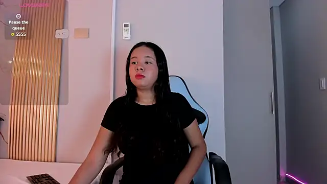 angie harmony online show from 02-04-26, 12:11