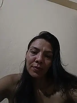 Snapshot of salome_xxx15 chatting on 04-10-26, 03:45 salome xxx15 online show from 04-10-26, 03:45