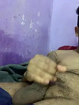 hotman29 online show from 11-18-25, 09:08