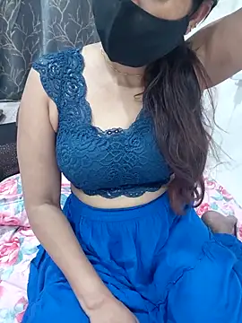 Snapshot of Aarti909090 chatting on 04-12-26, 06:24 Aarti909090 online show from 04-12-26, 06:24