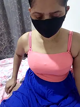 Snapshot of Aarti909090 chatting on 05-13-26, 02:25 Aarti909090 online show from 05-13-26, 02:25