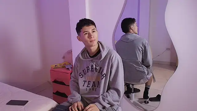 Eiden Blake online show from 11-28-25, 09:56