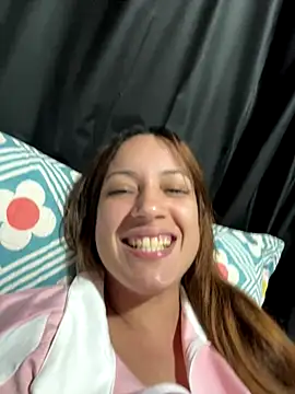 meninadeparis online show from 11-16-25, 03:23