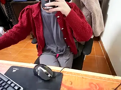 Snapshot of ---Lusi03--- chatting on 02-12-26, 10:54 ---Lusi03--- online show from 02-12-26, 10:54