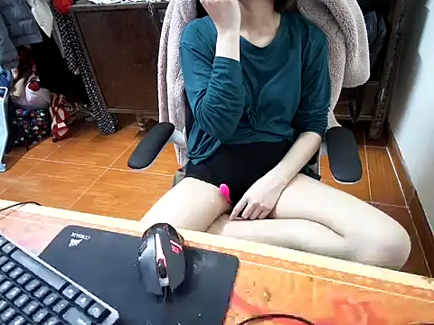 Snapshot of ---Lusi03--- chatting on 02-17-26, 02:46 ---Lusi03--- online show from 02-17-26, 02:46