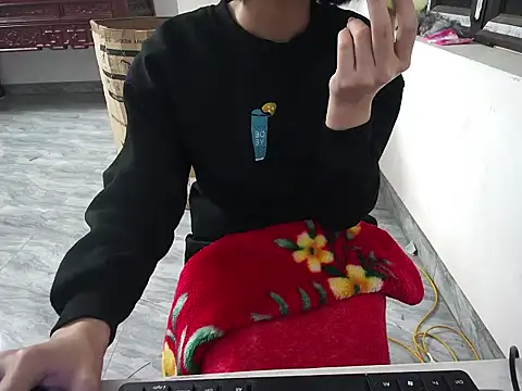 Snapshot of ---Lusi03--- chatting on 02-19-26, 03:52 ---Lusi03--- online show from 02-19-26, 03:52