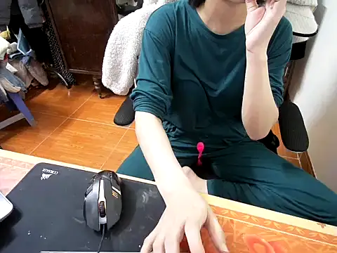 Snapshot of ---Lusi03--- chatting on 03-16-26, 03:16 ---Lusi03--- online show from 03-16-26, 03:16