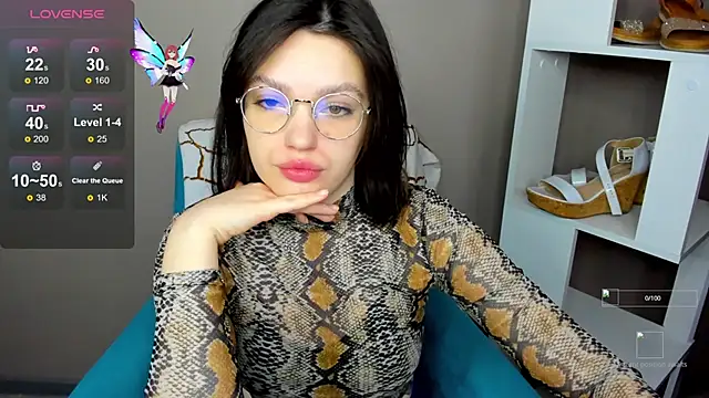 Karina Kellyy online show from 11-14-25, 02:21