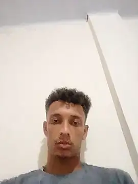 Snapshot of FLECKIN chatting on 11-08-25, 02:45 FLECKIN online show from 11-08-25, 02:45