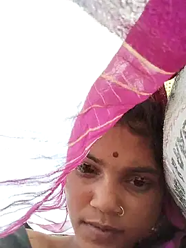 Snapshot of Jooli_cuty chatting on 03-13-26, 10:11 Jooli cuty online show from 03-13-26, 10:11