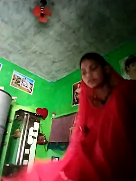 Snapshot of Jooli_cuty chatting on 03-23-26, 09:35 Jooli cuty online show from 03-23-26, 09:35