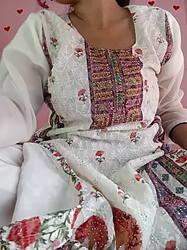 Saniya76 online show from 06-19-26, 03:49