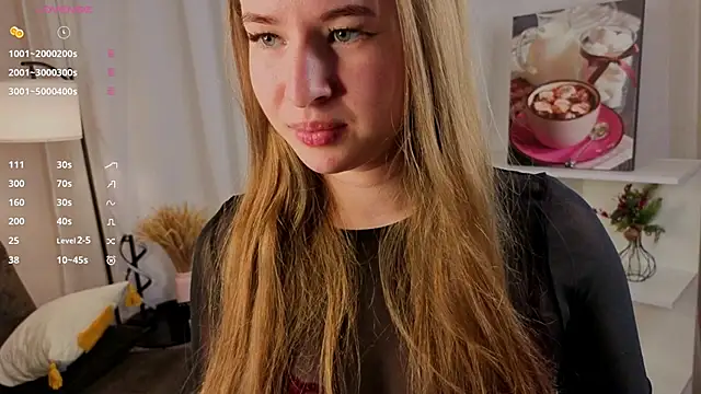 Snapshot of MowasaBritten chatting on 03-26-26, 04:12 MowasaBritten online show from 03-26-26, 04:12