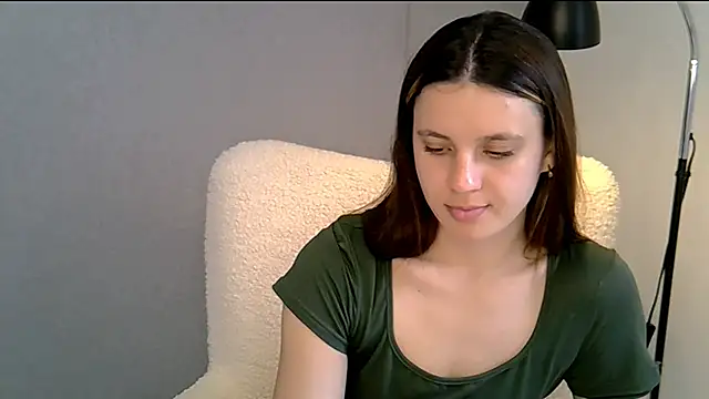 KiraHoney online show from 05-09-26, 11:26