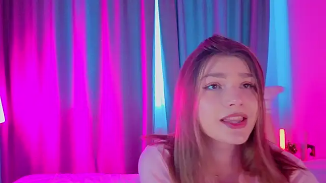 Snapshot of WilmaJohnson chatting on 02-18-26, 07:26 WilmaJohnson online show from 02-18-26, 07:26