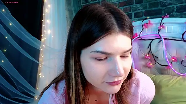 Snapshot of WilmaJohnson chatting on 02-22-26, 06:57 WilmaJohnson online show from 02-22-26, 06:57