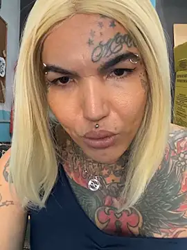 euscarlethotgirl online show from 11-13-25, 07:13