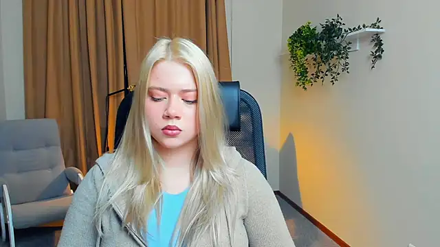 MichelinaRiff online show from 11-04-25, 01:54