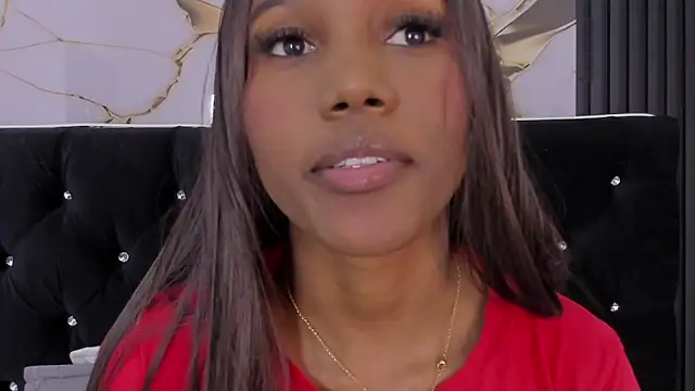 Mia Devereaux167 online show from 03-24-26, 06:35