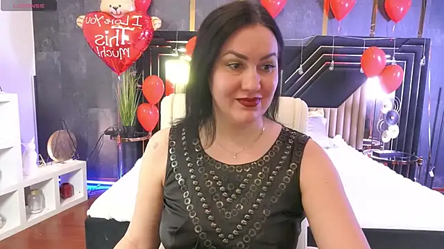 Snapshot of VelvetLuck chatting on 02-19-26, 02:57 VelvetLuck online show from 02-19-26, 02:57