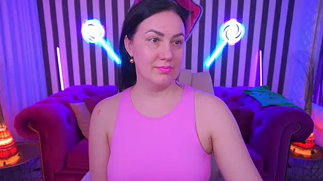 VelvetLuck online show from 05-08-26, 01:05