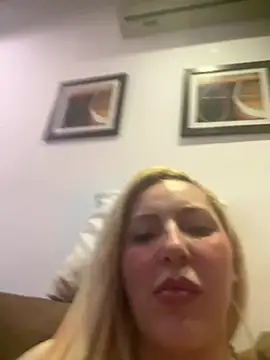 melisboa online show from 07-08-26, 02:38