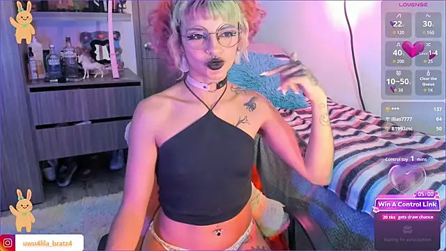 Snapshot of Lila_bratzz chatting on 04-09-26, 06:19 Lila bratzz online show from 04-09-26, 06:19