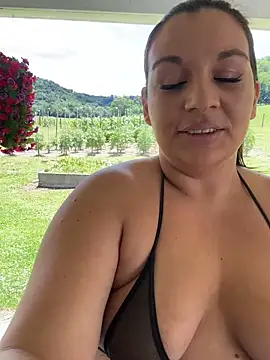 thickfarmtwat online show from 06-16-26, 06:21
