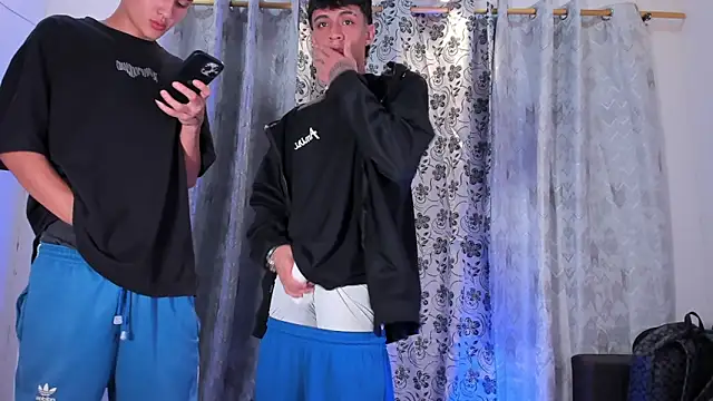 Snapshot of stiven_24cm chatting on 02-14-26, 05:48 stiven 24cm online show from 02-14-26, 05:48