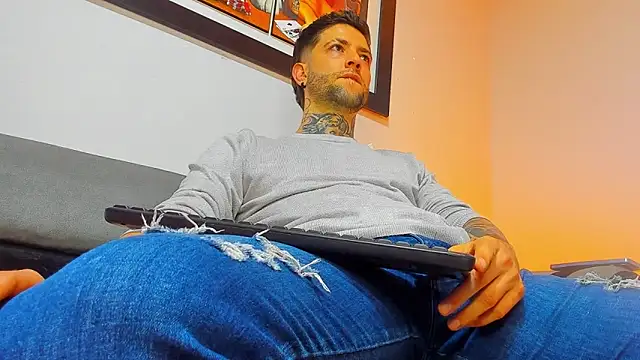 Supreme Alpha online show from 11-04-25, 03:38