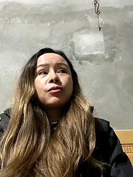 thu-cuoi online show from 12-17-25, 01:44