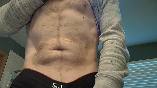 Snapshot of centerfieldshow chatting on 11-30-25, 04:55 centerfieldshow online show from 11-30-25, 04:55