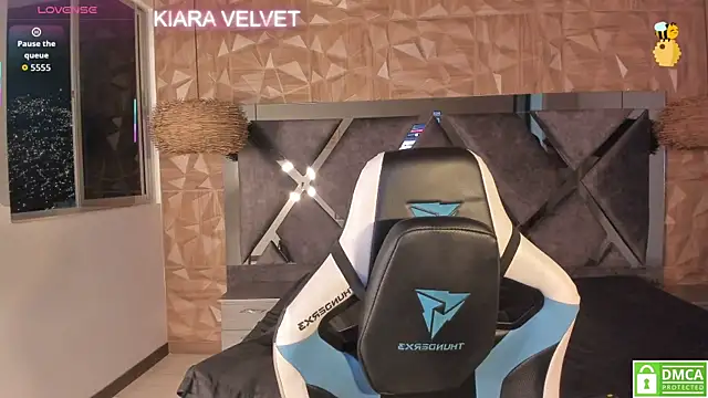 Kiara velvet   online show from 05-05-26, 04:09
