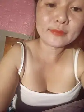 Snapshot of Panda-white chatting on 11-08-25, 01:11 Panda-white online show from 11-08-25, 01:11