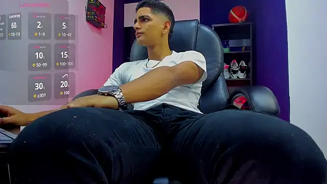 Alex king27 online show from 02-07-26, 01:53