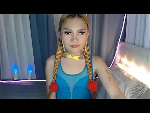 Snapshot of Tsfoxyangelx chatting on 11-22-25, 09:03 Tsfoxyangelx online show from 11-22-25, 09:03