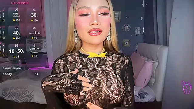 Tsfoxyangelx online show from 06-17-26, 08:54