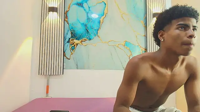 Snapshot of XAVI_LEE chatting on 03-09-26, 08:24 XAVI LEE online show from 03-09-26, 08:24