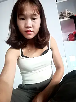 Isabella-love online show from 11-05-25, 02:44