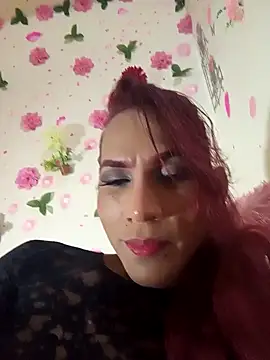 Snapshot of Sthefy_luna131 chatting on 12-16-25, 04:45 Sthefy luna131 online show from 12-16-25, 04:45