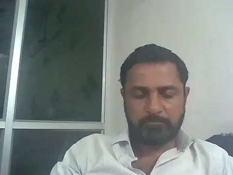 Snapshot of RubyEntity chatting on 11-11-25, 06:57 RubyEntity online show from 11-11-25, 06:57