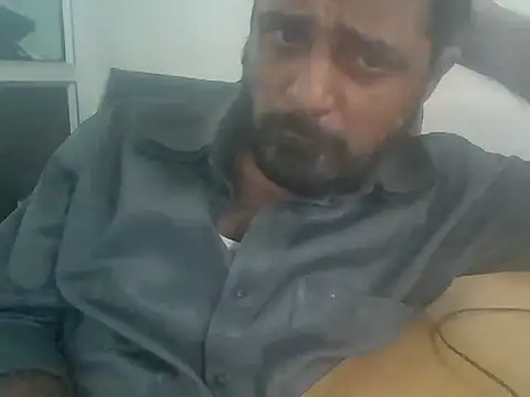 Snapshot of RubyEntity chatting on 11-12-25, 07:09 RubyEntity online show from 11-12-25, 07:09