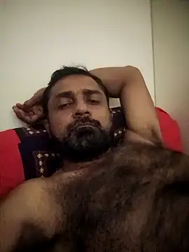 Snapshot of RubyEntity chatting on 12-20-25, 04:58 RubyEntity online show from 12-20-25, 04:58