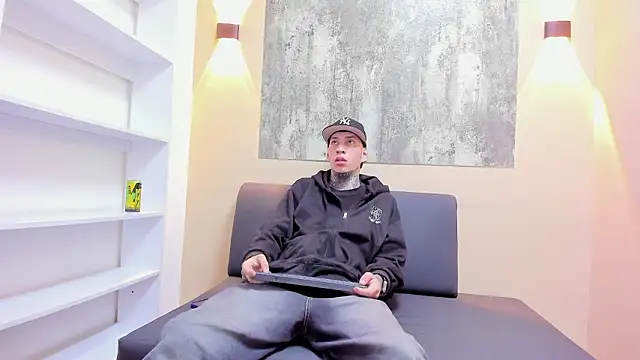 DANTE ARMSTRONG online show from 02-03-26, 04:10