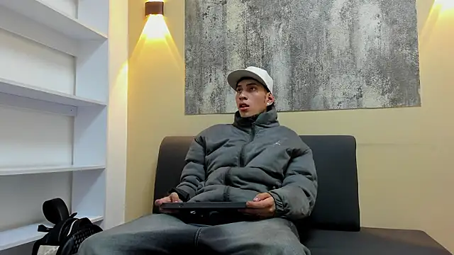 DANTE ARMSTRONG online show from 02-12-26, 03:45