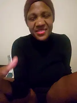 Snapshot of Mommy_Sienna chatting on 03-24-26, 08:25 Mommy Sienna online show from 03-24-26, 08:25