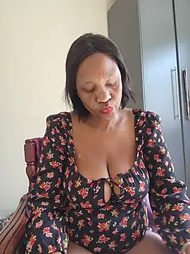 Mommy Sienna online show from 06-12-26, 10:25