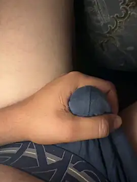 Qwert9012 online show from 11-09-25, 05:44