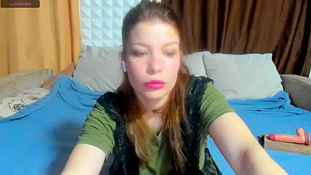 Eva purrr  online show from 05-09-26, 01:22